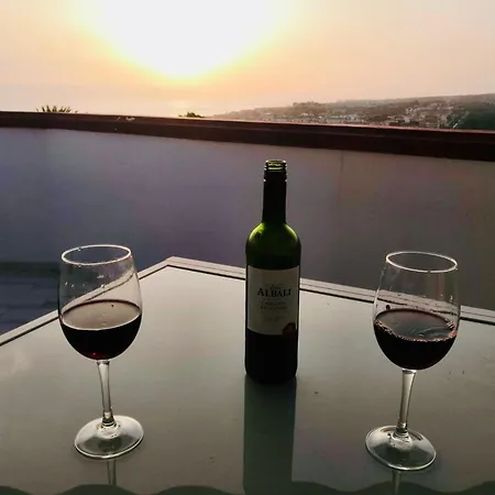 Апартаменты Island View